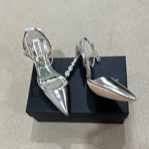 Badgley Mischka Silver Heels